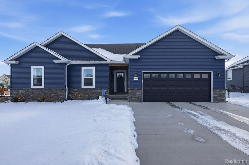 7812 Yorkshire Drive, Almont, MI 48003 — Photo 2