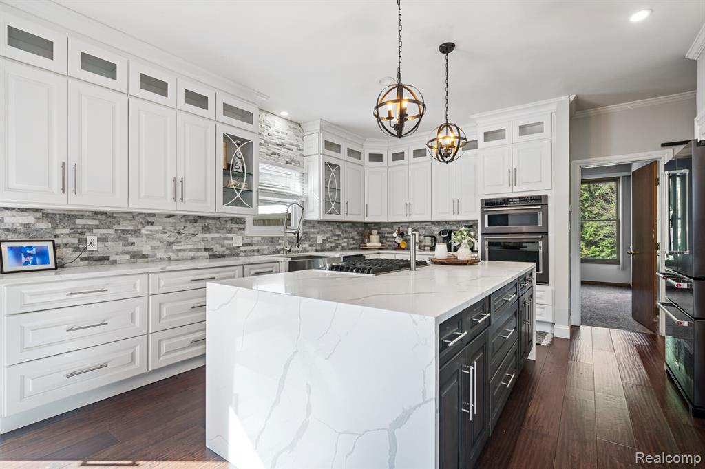 8750 E Pearson, Shelby Twp, MI 48316 — Photo 12