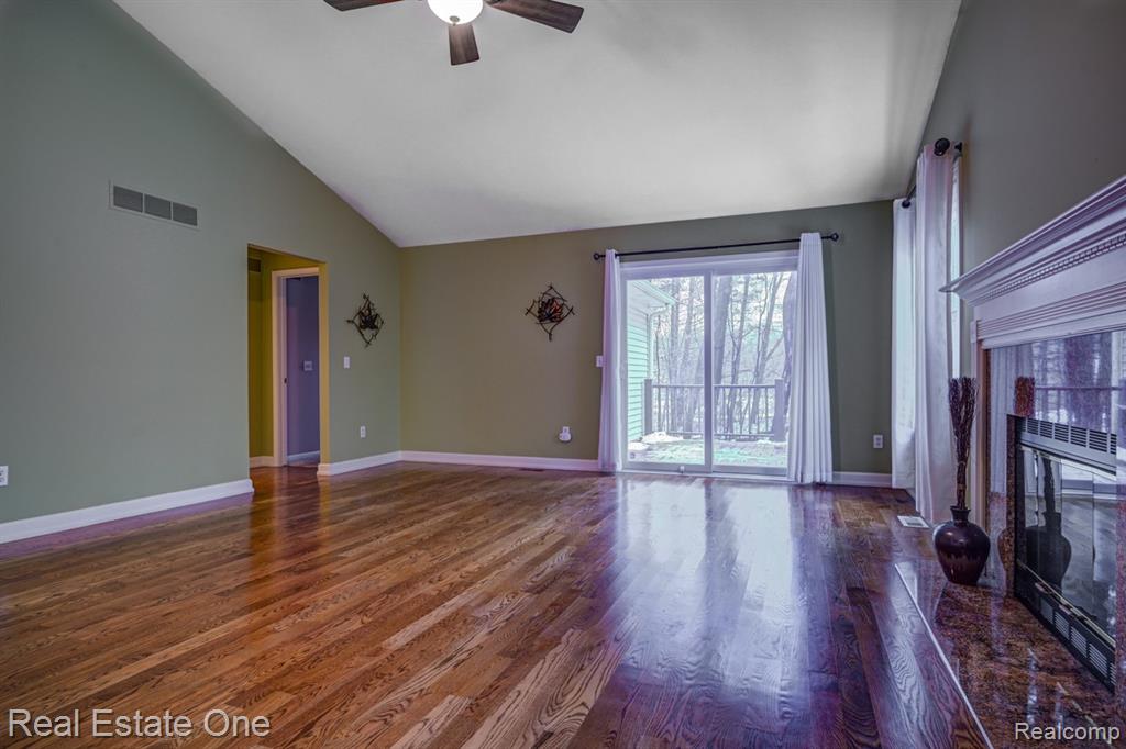 6564 Summit Ridge, Clarkston, MI — Photo 9