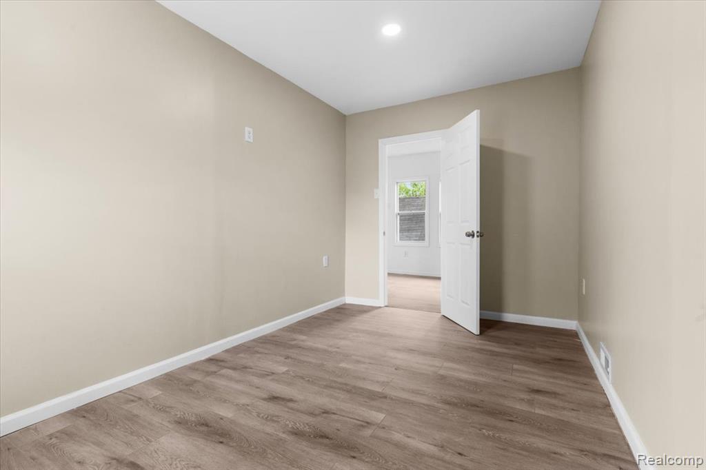 18030 Mackay Street, Detroit, MI 48234 — Photo 16