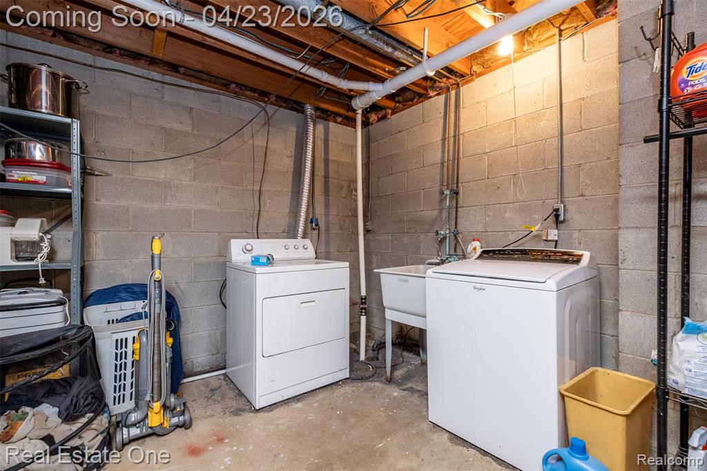 10420 Cedar Point Drive, White Lake, MI — Photo 46
