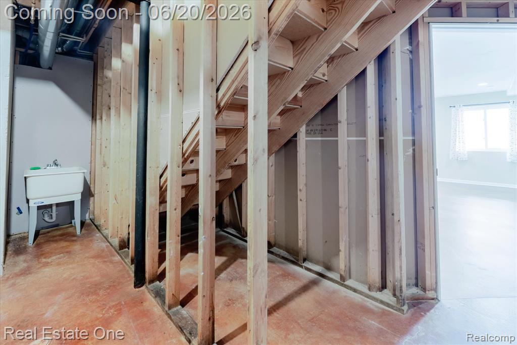 1537 Chapleau Drive, Ann Arbor, MI 48103 — Photo 48