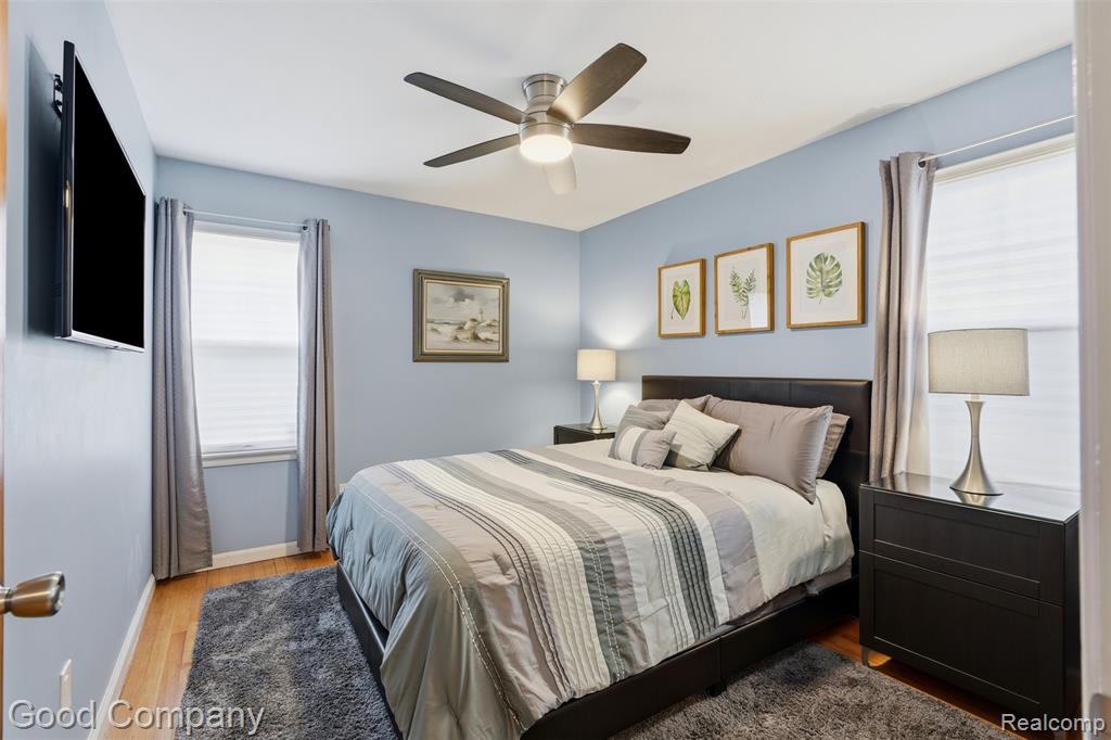 23470 Oneida Street, Oak Park, MI 48237 — Photo 12