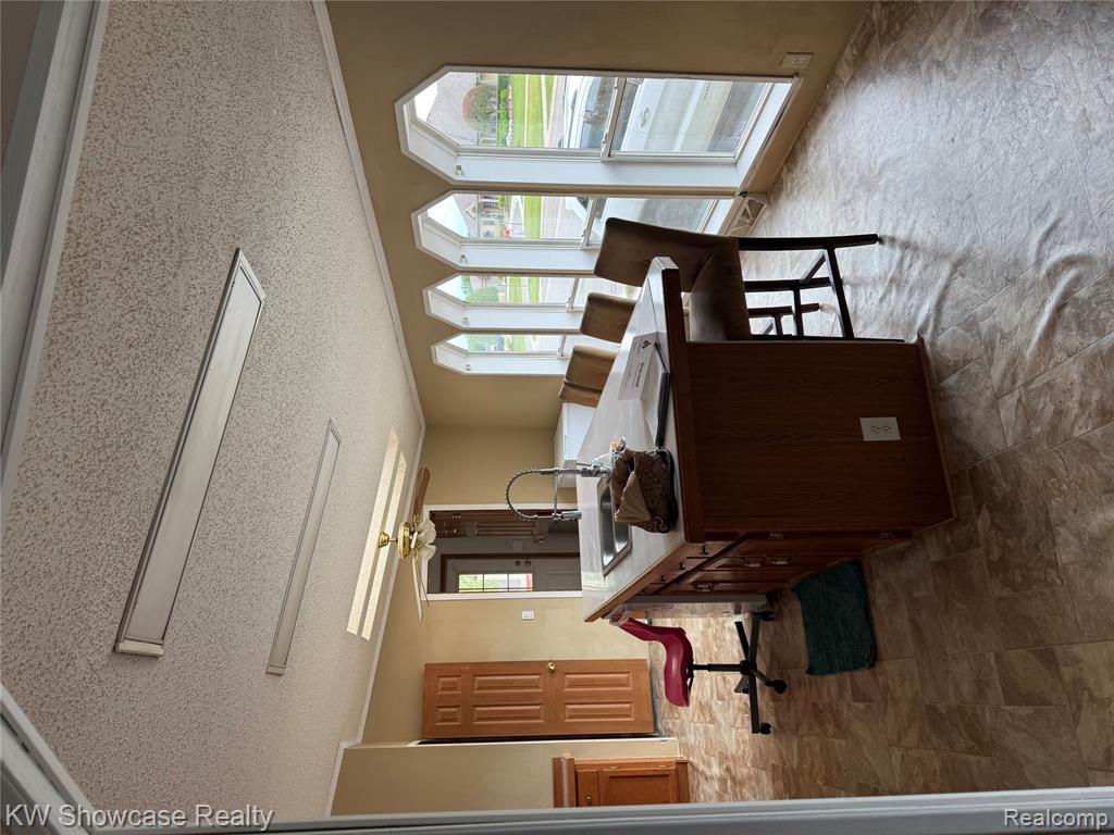 1978 Santa Fe Trail Drive, Hartland, MI 48353 — Photo 9