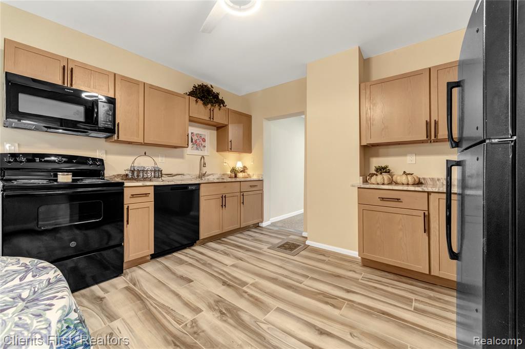 6360 DENTON Road, Belleville, MI 48111 — Photo 14