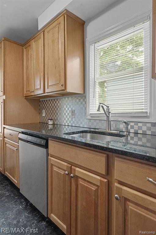601 E Webster Street, Ferndale, MI 48220 — Photo 12