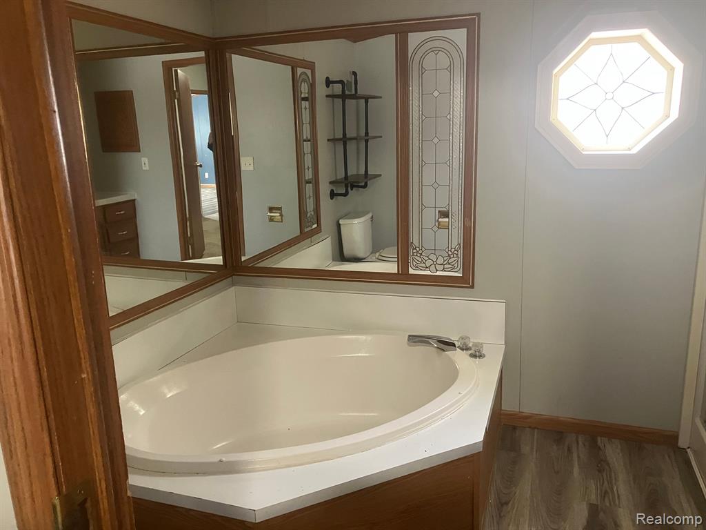520 Pond View, Morrice, MI 48857 — Photo 4