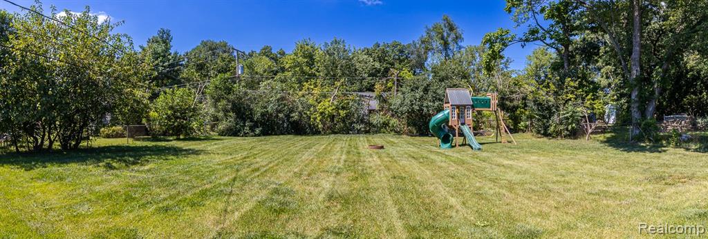5701 Parkdale Street, Shelby Twp, MI 48317 — Photo 40