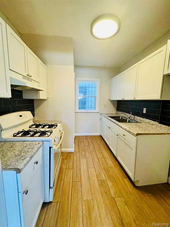 7417 Hanover Street, Detroit, MI 48206 — Photo 6
