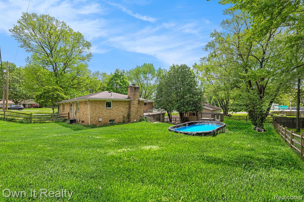 6615 Sandywell Drive, Temperance, MI 48182 — Photo 26