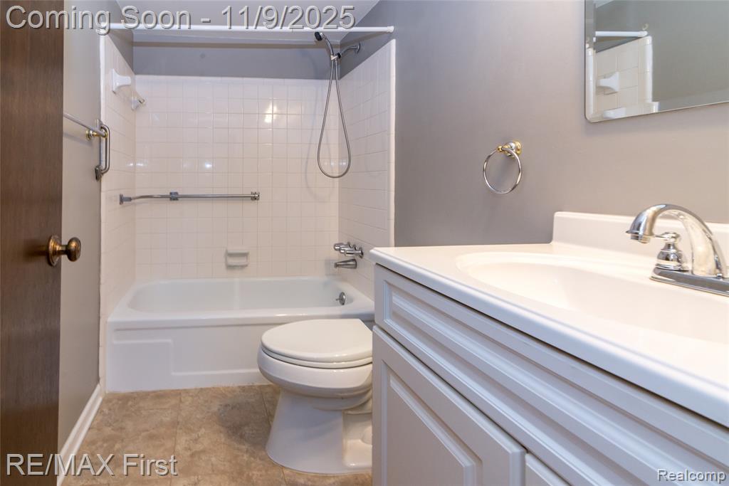 4909 Coventry Street, 287, Royal Oak, MI 48073 — Photo 27