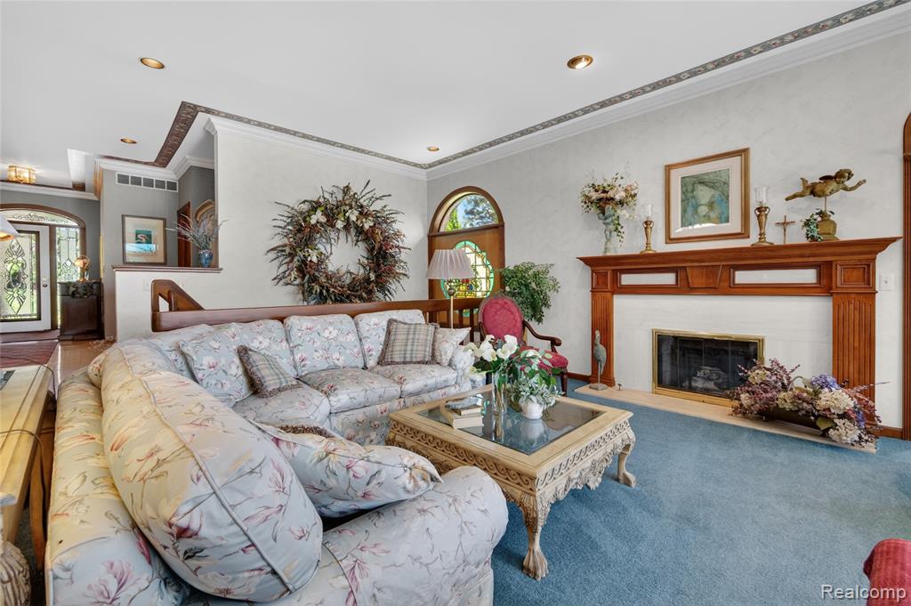 24 Chateaux Du Lac, Fenton, MI 48430 — Photo 28