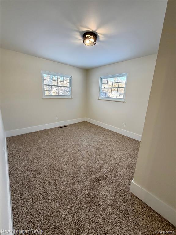 5511 Cottonwood Drive, Swartz Creek, MI 48473 — Photo 16