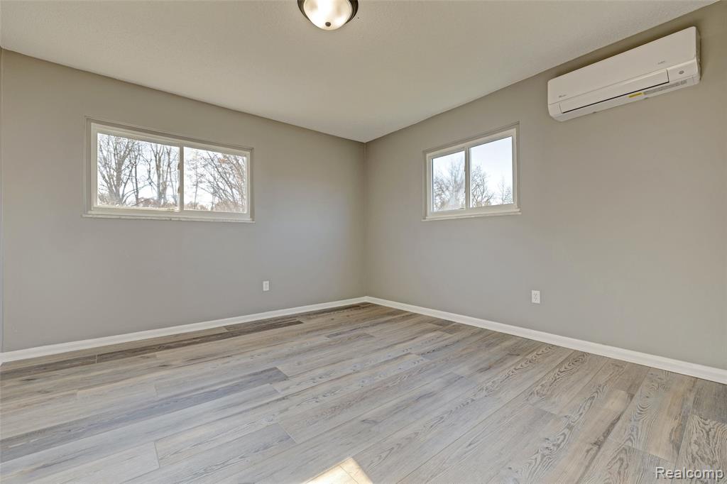 3092 Groveland Road, Ortonville, MI 48462 — Photo 34