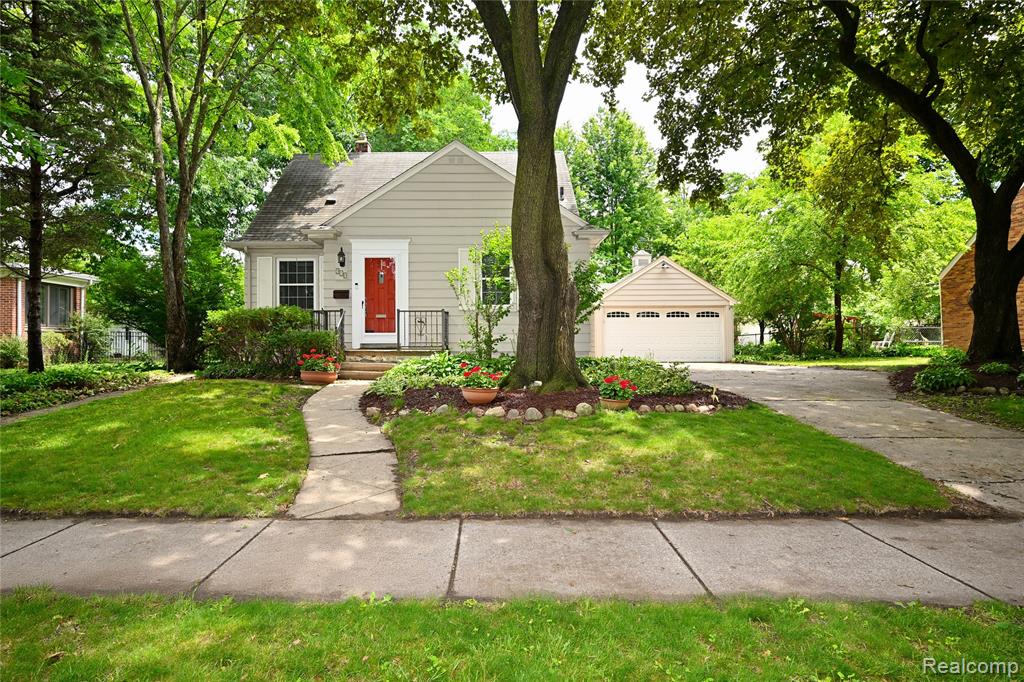 510 N Connecticut Avenue, Royal Oak, MI 48067 — front exterior
