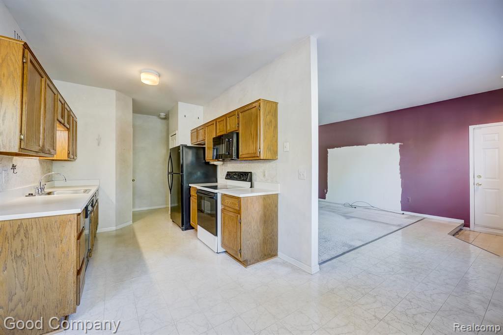 7354 Birkshire, West Bloomfield, MI — Photo 7