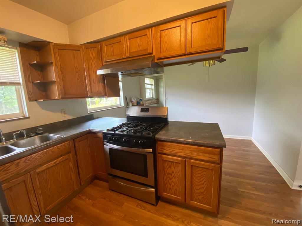 1788 TITTABAWASSEE Road, Saginaw, MI 48604 — Photo 4