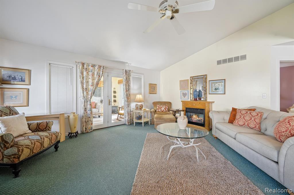 9452 Linda Drive, Davison, MI 48423 — Photo 12