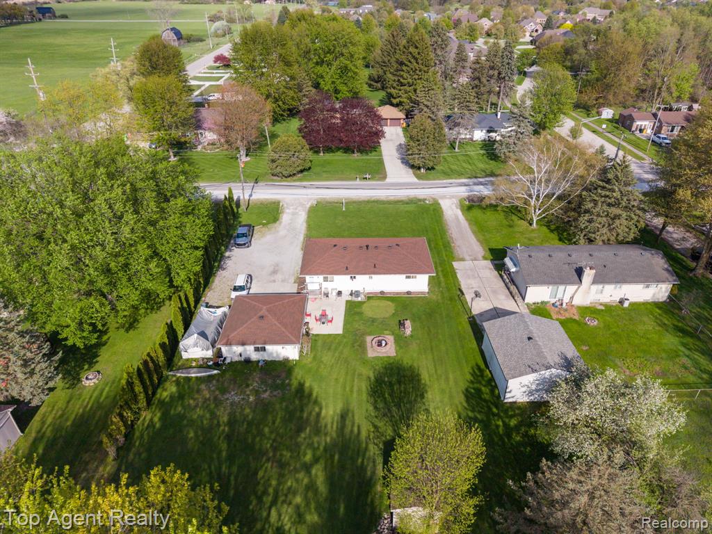 54951 Ridge Road, New Baltimore, MI 48047 — Photo 57