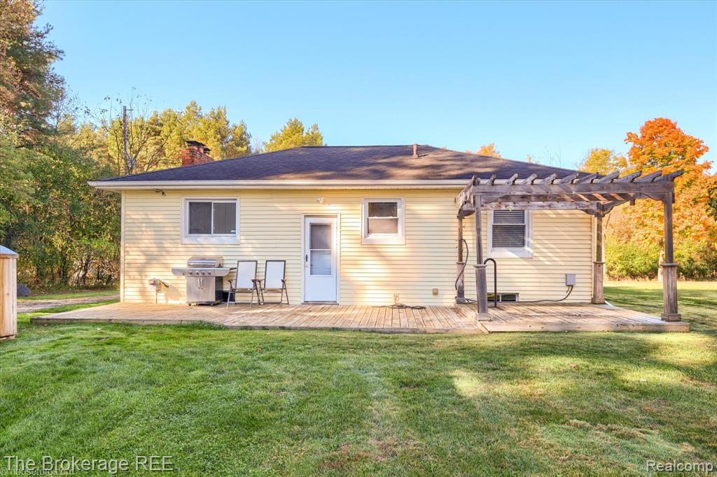 5400 N Center Road, Genesee, MI 48506 — Photo 4