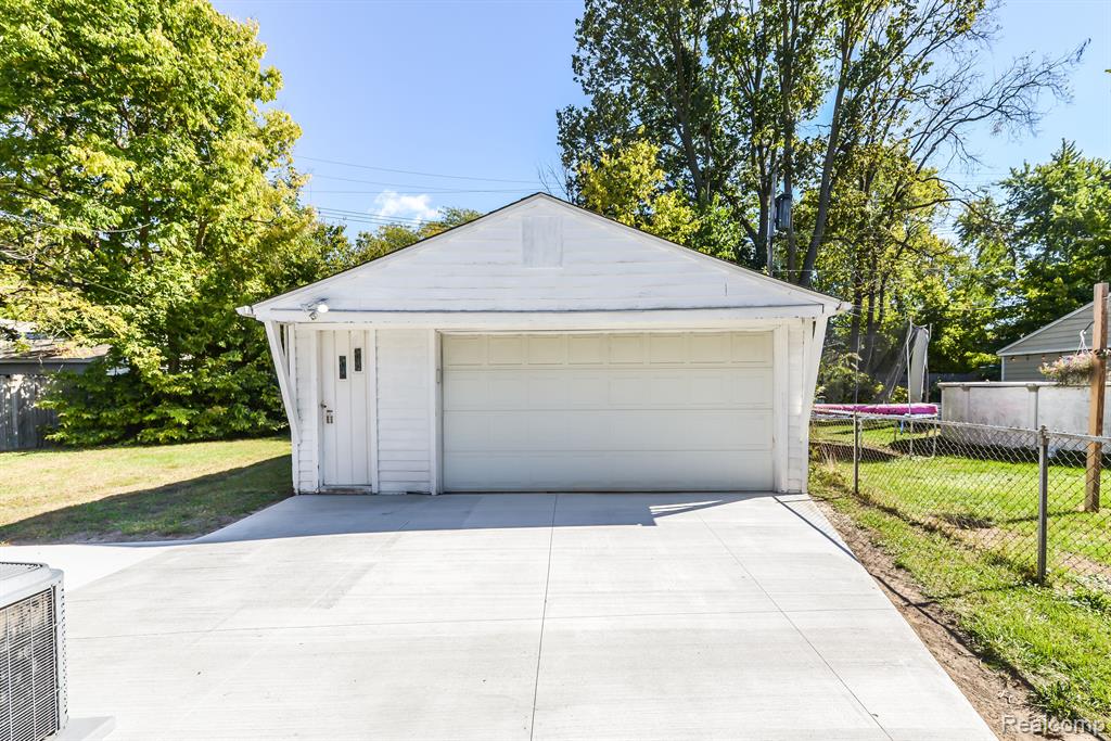 1565 JAY Avenue, Ypsilanti, MI 48198 — Photo 5