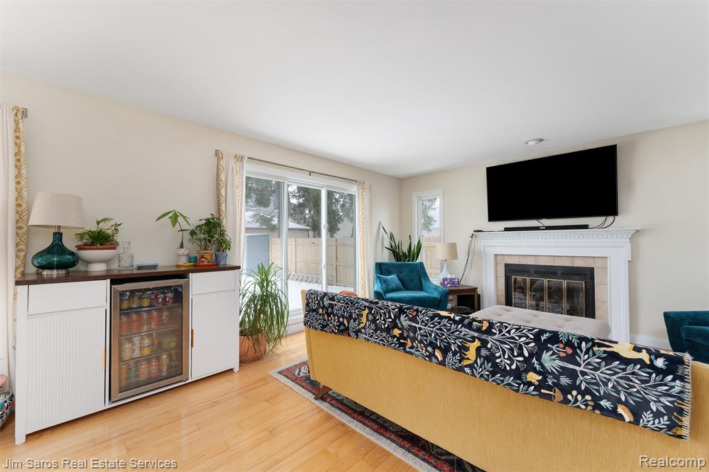346 McKinley Avenue, Grosse Pointe Farms, MI 48236 — Photo 2