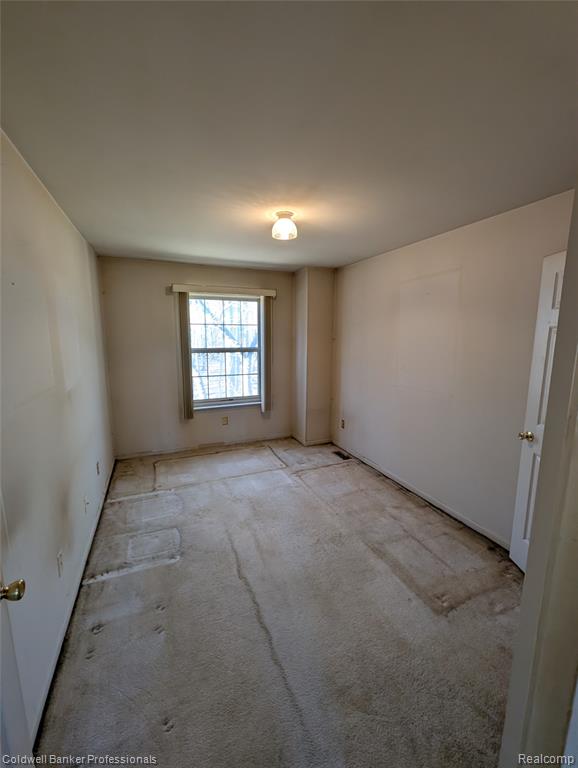 7896 Rivergate Drive, 19, Westland, MI — Photo 22
