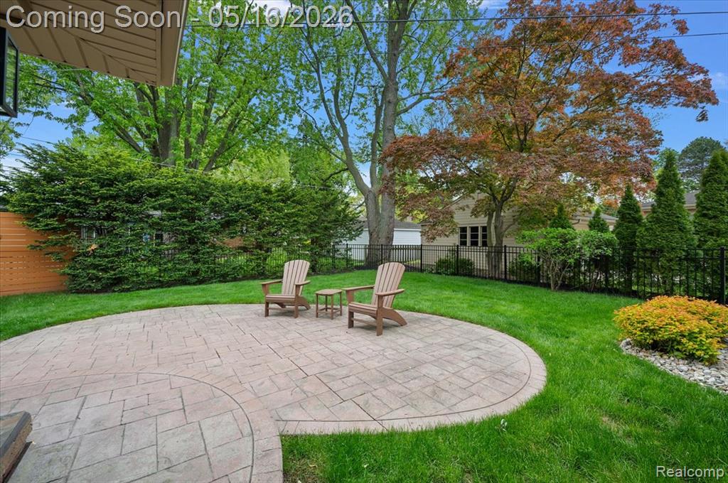 16933 Lauderdale Avenue, Beverly Hills, MI 48025 — Photo 40