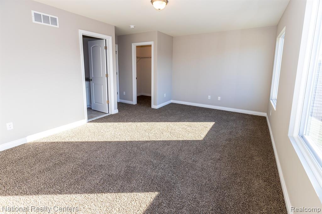 53188 Woodland Meadows Drive, Chesterfield, MI 48047 — Photo 20