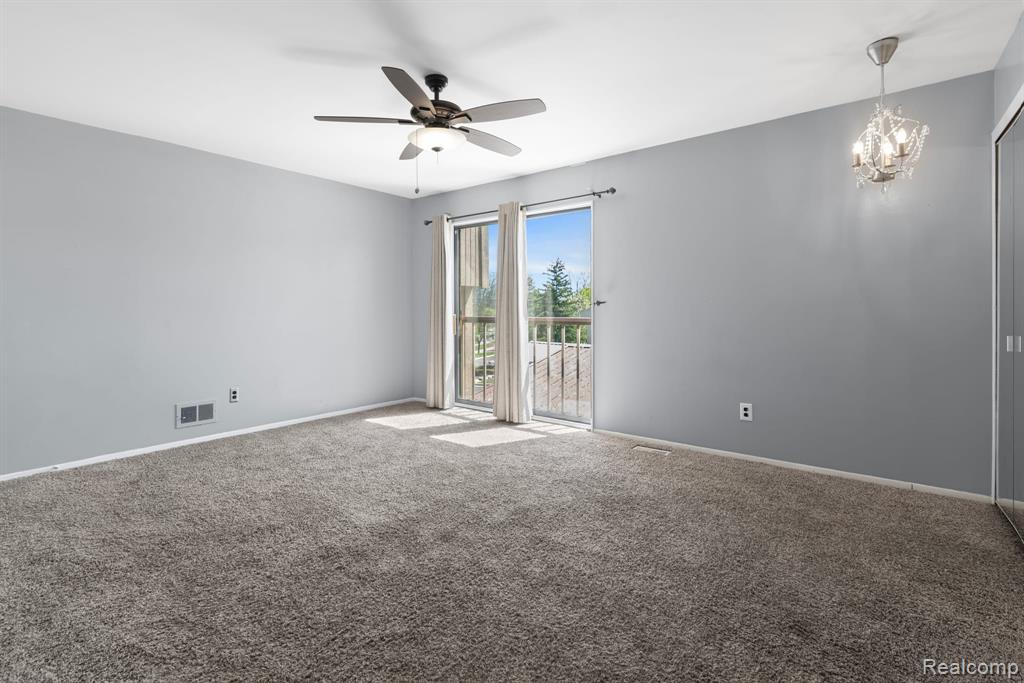 794 Oak Brook Ridge Drive, Rochester Hills, MI 48307 — Photo 16