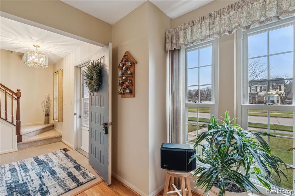 45303 CLAYMORE Drive, Canton, MI 48187 — Photo 7