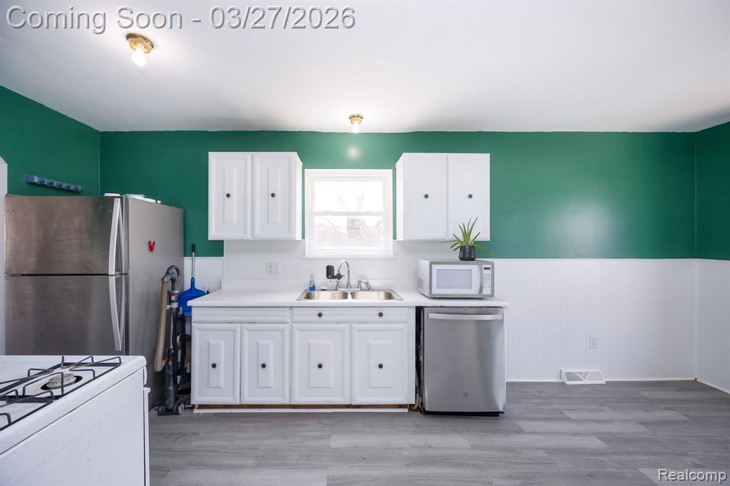 17150 Matthews Street, Riverview, MI 48193 — Photo 30