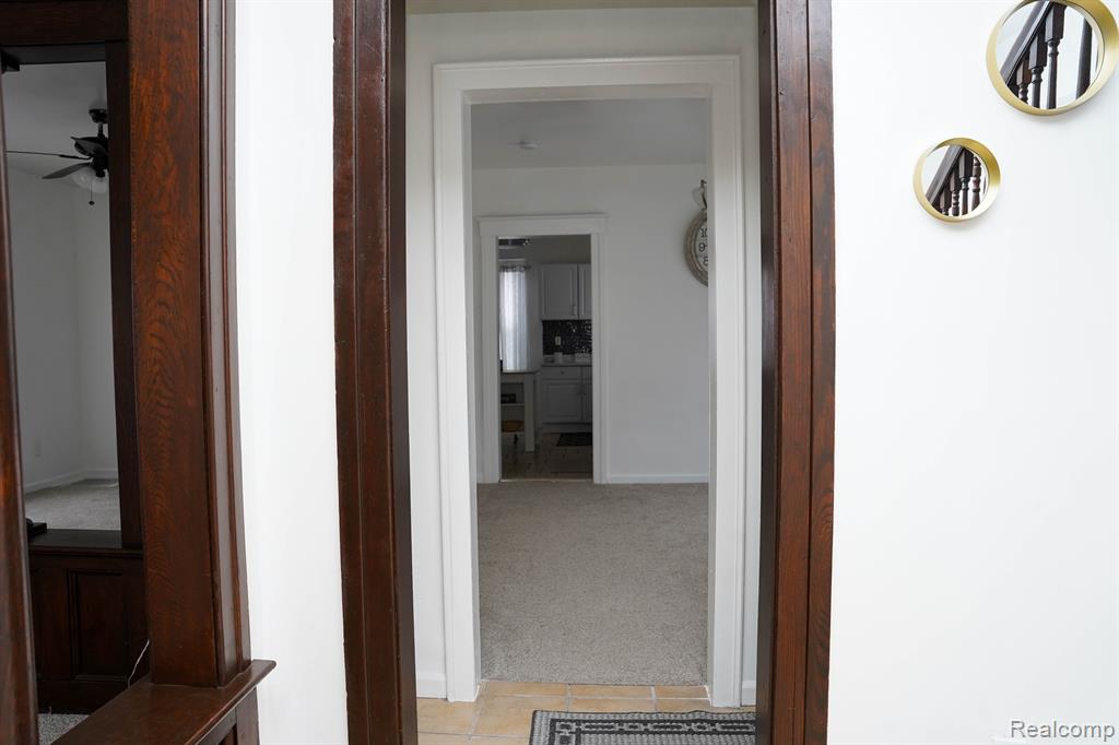81 WILLARD Street, Pontiac, MI 48342 — Photo 5