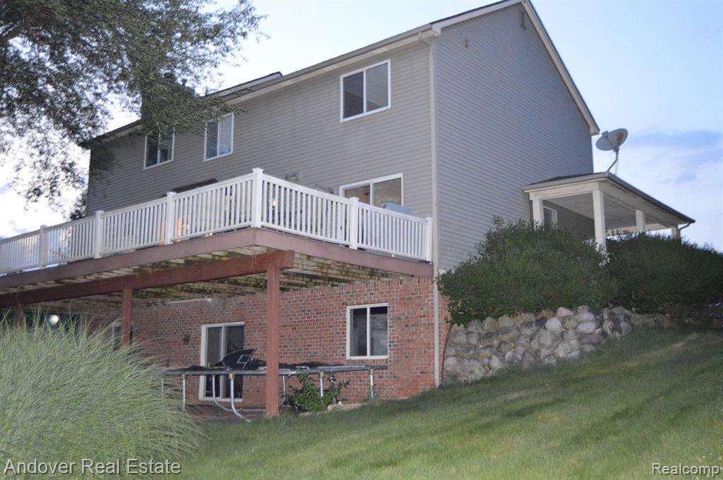 2650 SANDHILL Drive, Dexter, MI 48130 — Photo 4