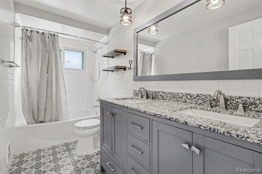 6492 Durham Drive, Canton, MI 48187 — Photo 23