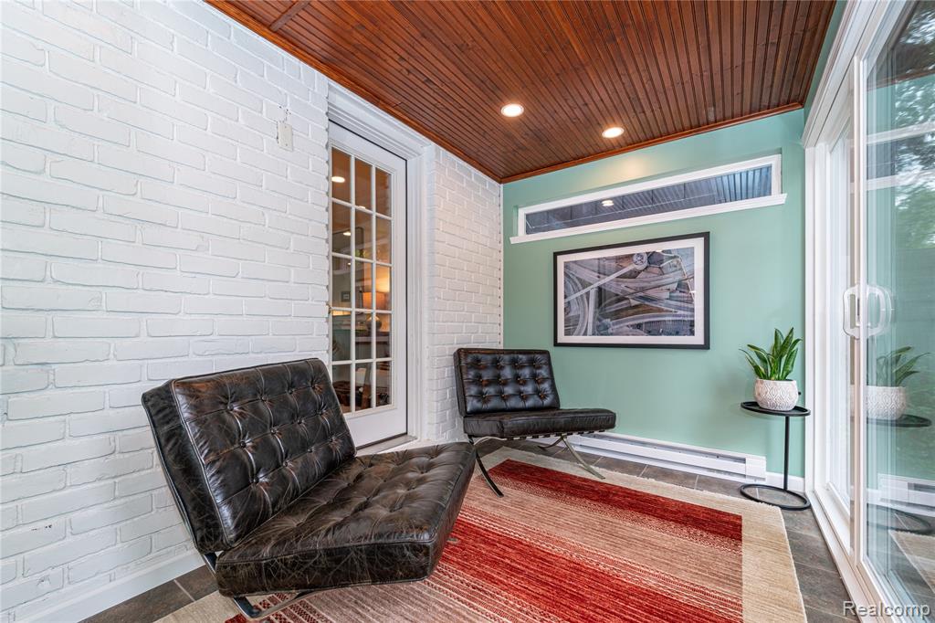 838 W Oakridge Street, Ferndale, MI 48220 — Photo 25