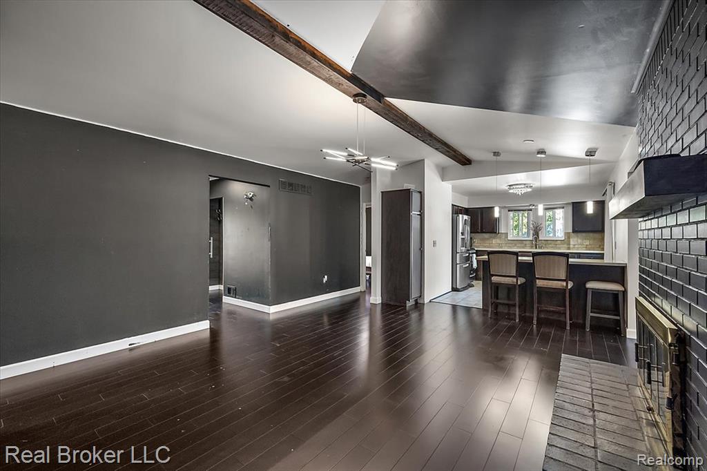 24348 Simmons Drive, Novi, MI — Photo 9