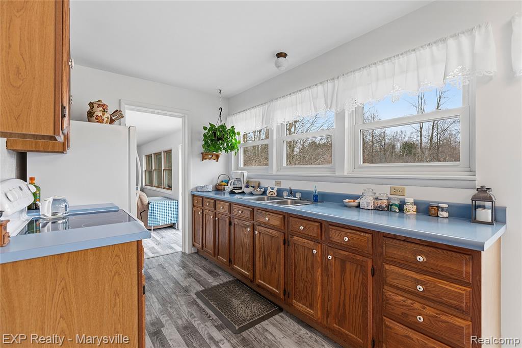 5265 Smiths Creek Road, Kimball, MI — Photo 12