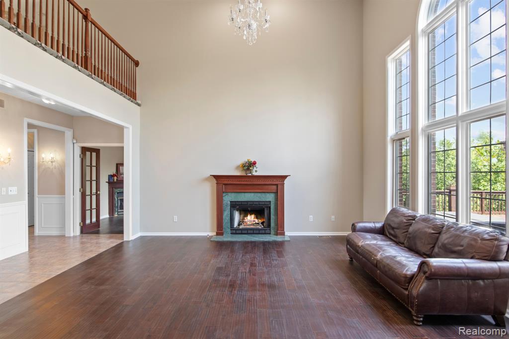 8950 WOODLORE SOUTH Drive, Plymouth, MI 48170 — Photo 8