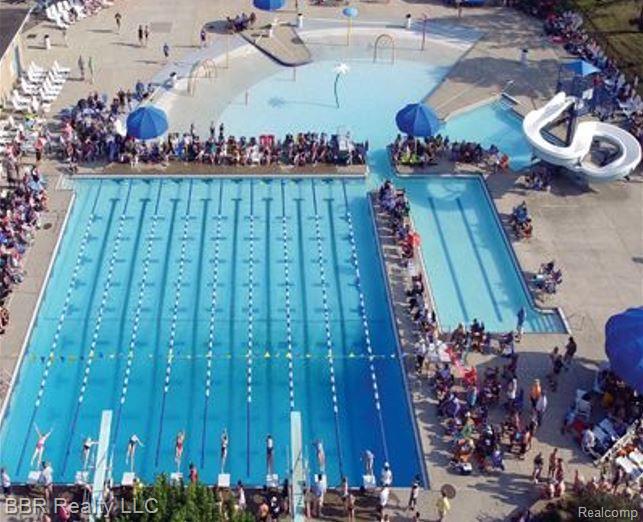 5485 GREENWAY Drive, Trenton, MI, 48183