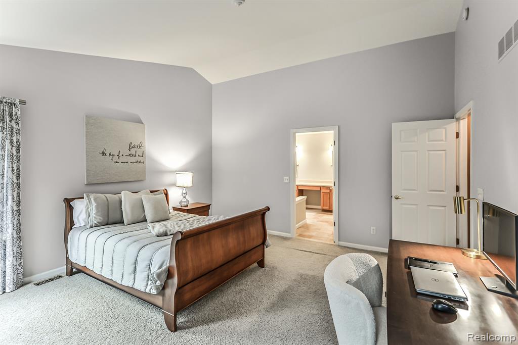 843 WESTHILLS Drive, South Lyon, MI 48178 — Photo 17