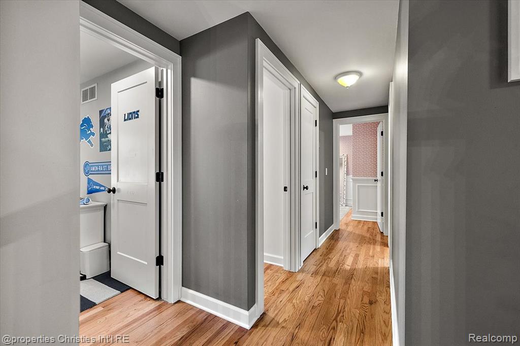 31462 Waltham Road, Beverly Hills, MI 48025 — Photo 15