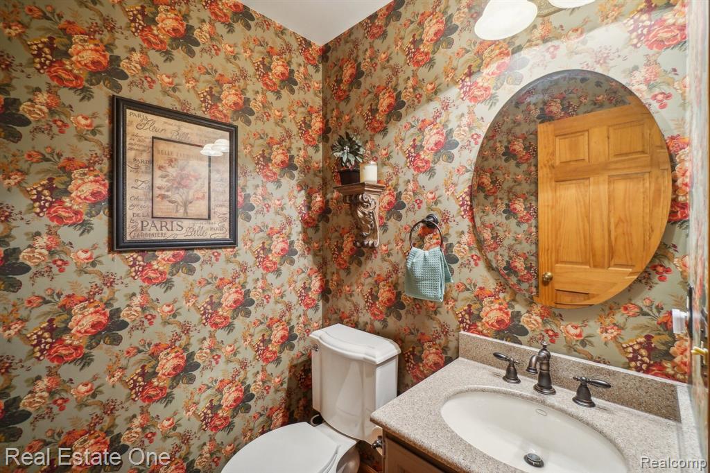 11175 SAND CRANE Way, South Lyon, MI 48178 — Photo 19