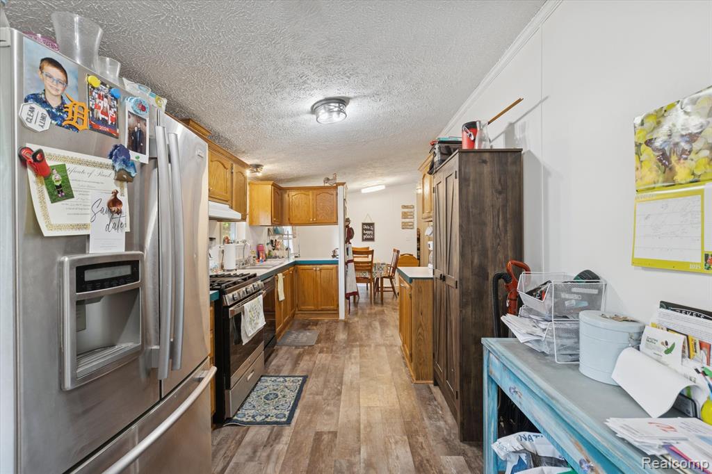 1325 Hillside Drive, Columbiaville, MI 48421 — Photo 10