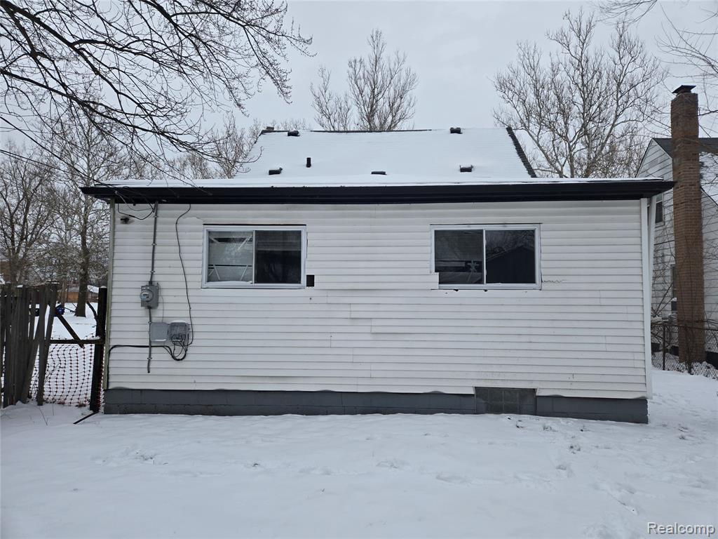 20521 Strasburg Street - Photo 4