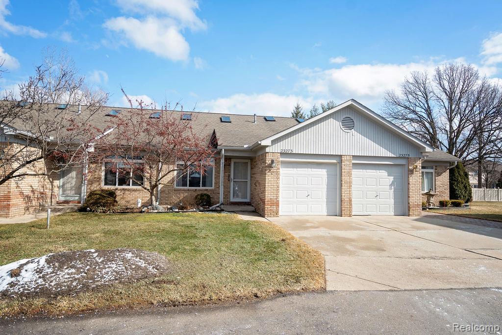 23273 Bunte Court, Trenton, MI 48183 — Photo 3