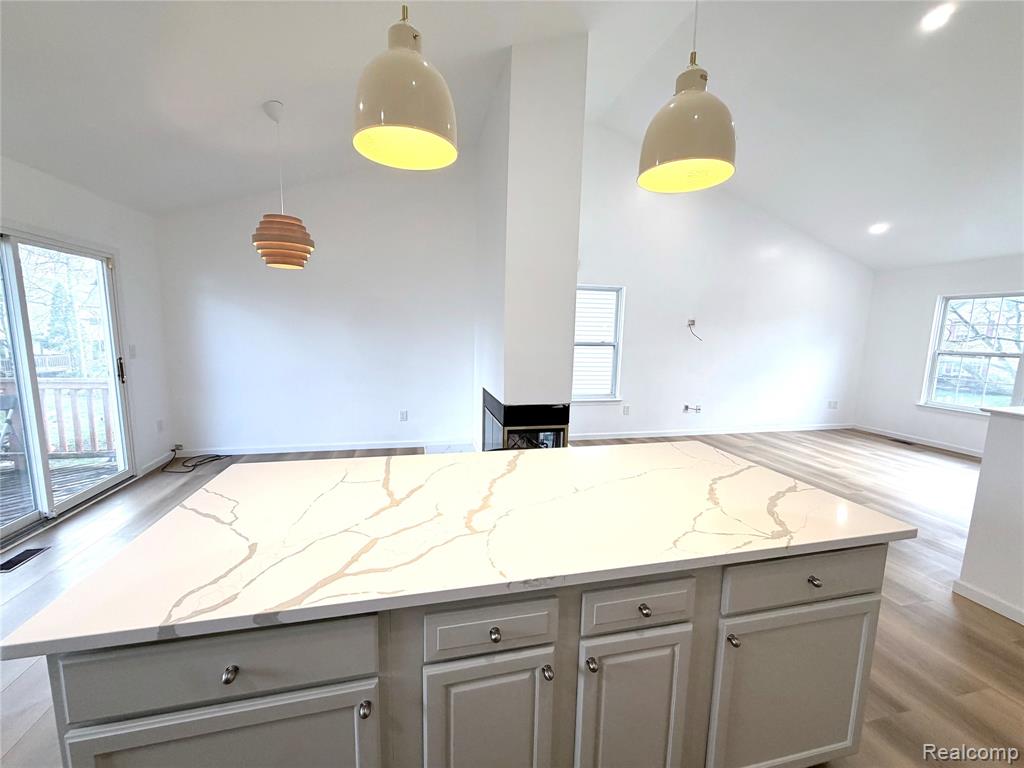 845 Canter Lane, Auburn Hills, MI 48326 — Photo 11