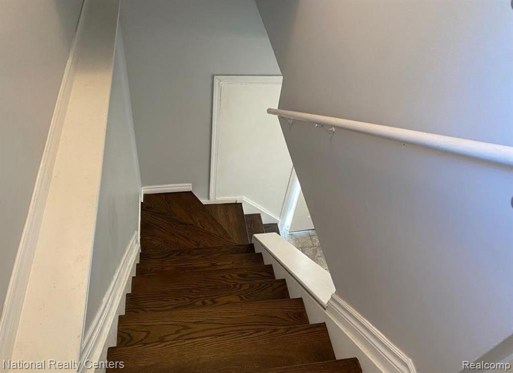 709 N EDISON Avenue, Royal Oak, MI 48067 — Photo 21