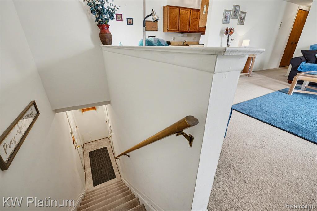 44566 N Bunker Hill Drive, 100, Clinton Twp, MI 48038 — Photo 5