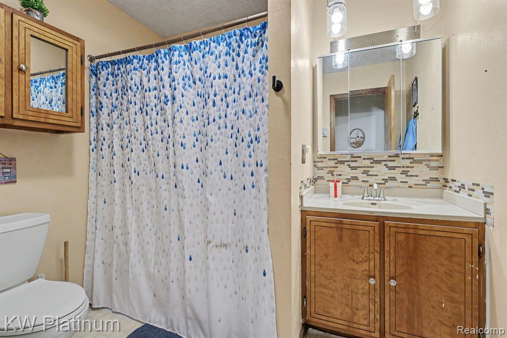 581 S Main Street, Vermontville, MI 49096 — Photo 13